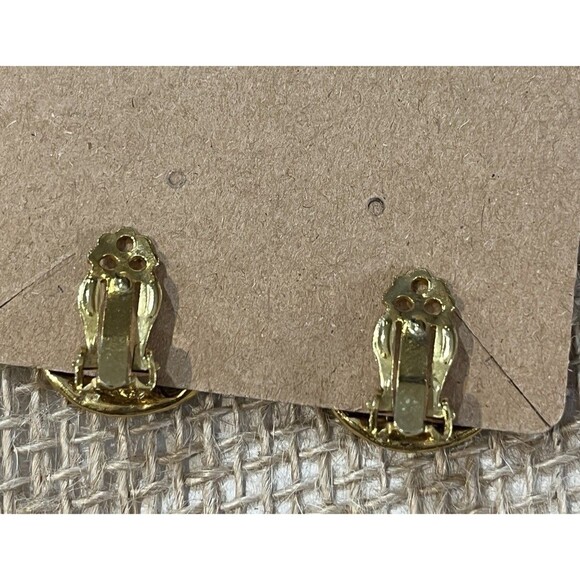 Goldtone Vintage Clip On Earrings Enamel Basketweave Round Vintage - Picture 3 of 6